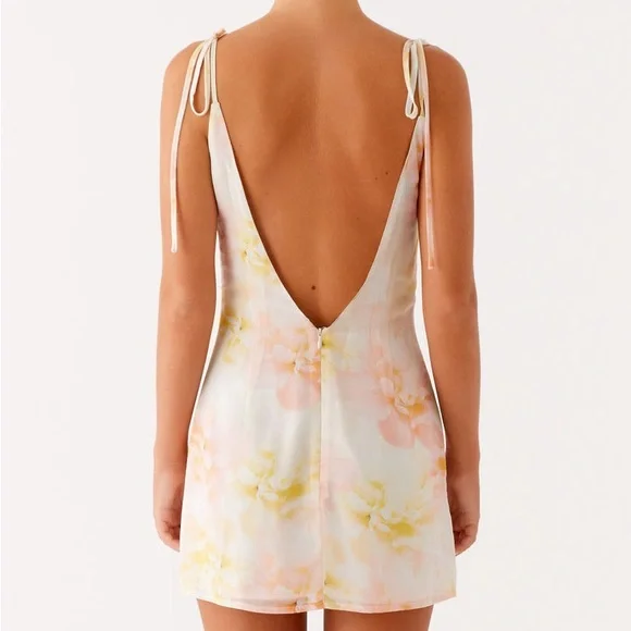 Peppermayo NWOT Alden Mini Dress in Floral Print Size Small US 4 - Picture 2 of 9